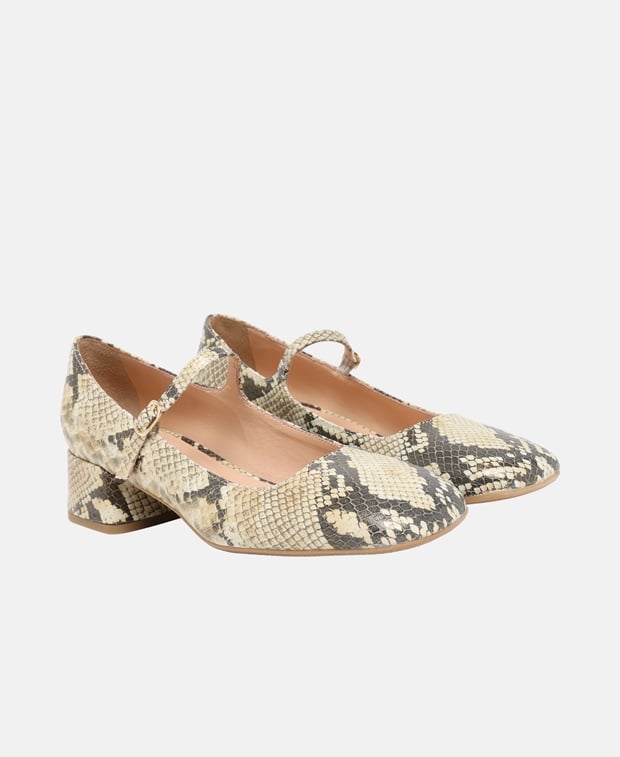 Slingback Pumps