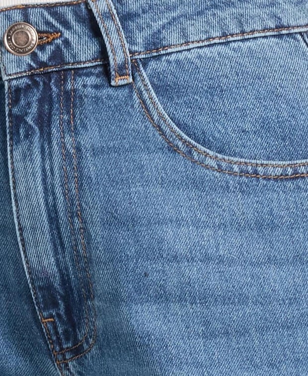 Flared Jeans
