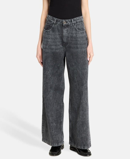 Flared Jeans