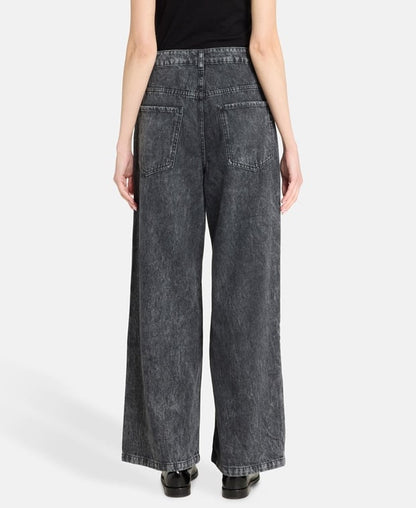Flared Jeans