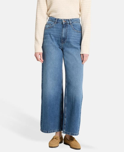 Flared Jeans