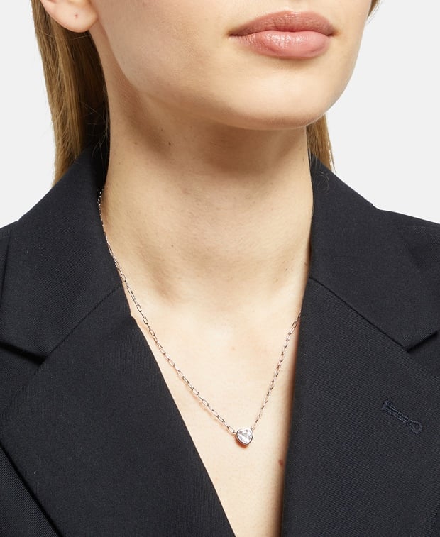 Halskette mit Anhänger