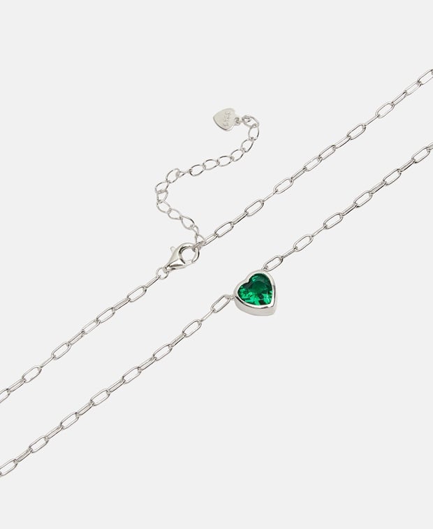 Halskette mit Anhänger