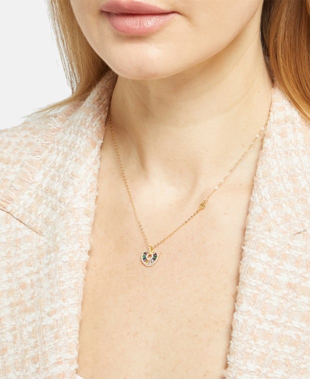 Halskette mit Anhänger