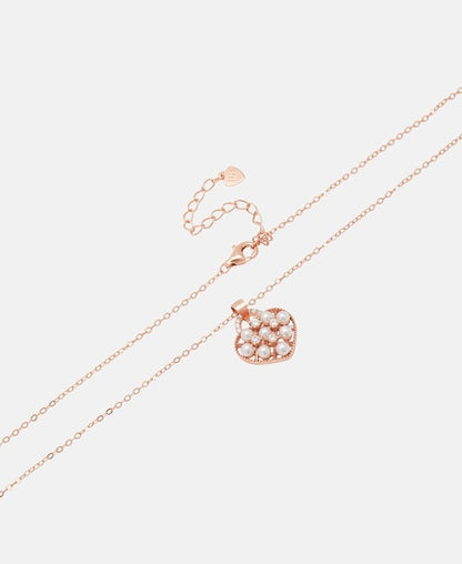 Halskette mit Anhänger