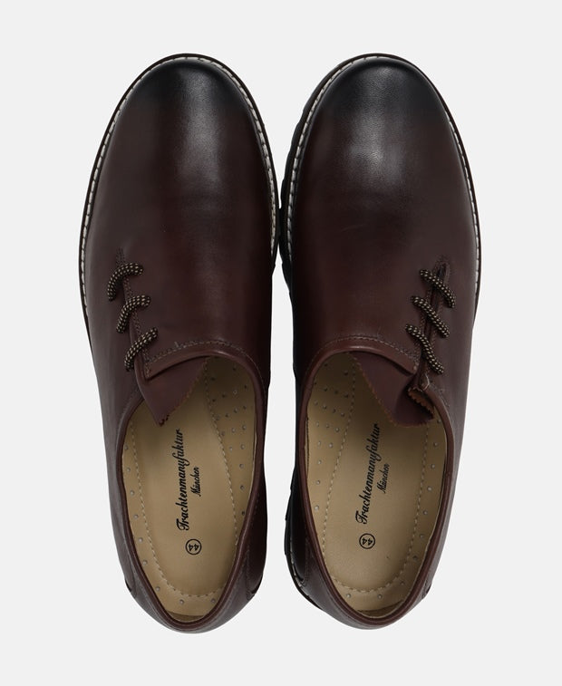 Trachtenschuhe