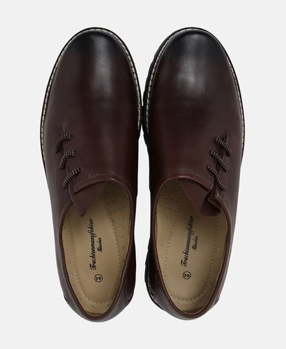 Trachtenschuhe
