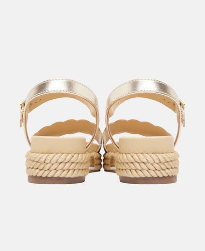 Keilsandalette