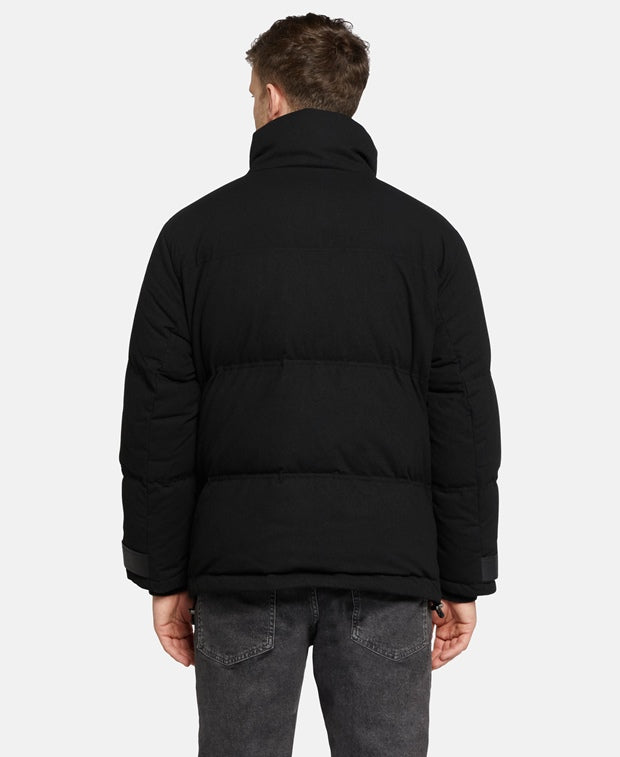 Daunenjacke
