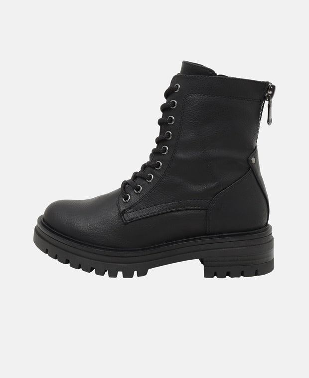 Schnürboots