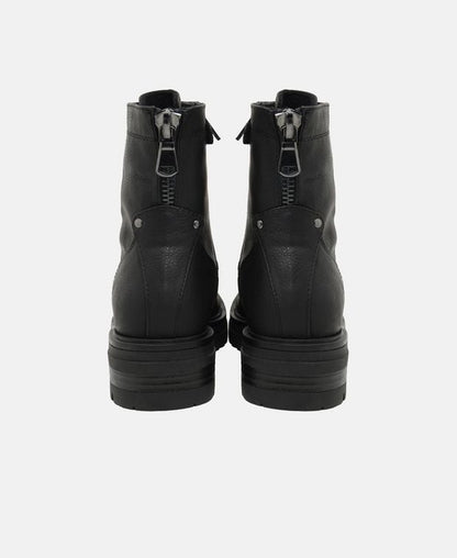 Schnürboots
