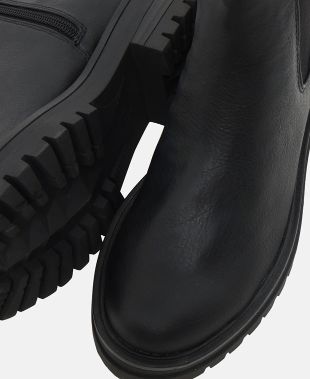 Chelsea Boots