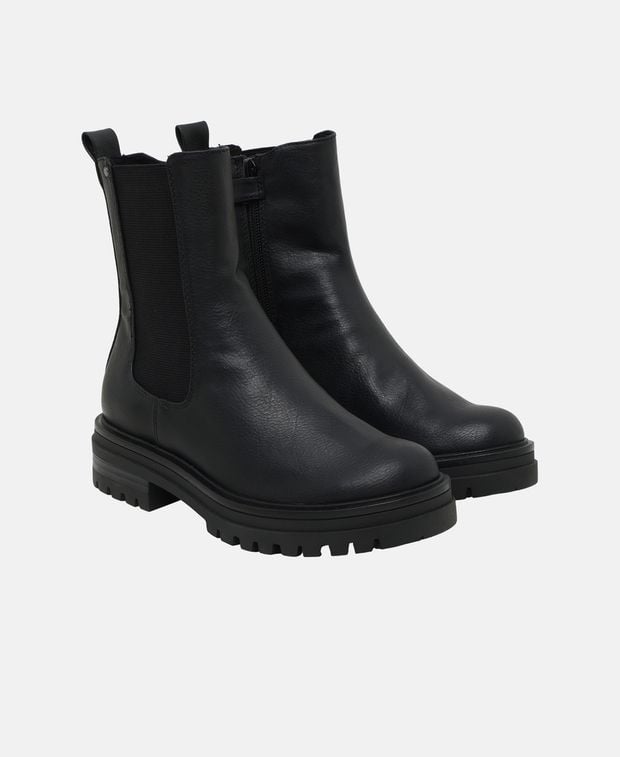 Chelsea Boots