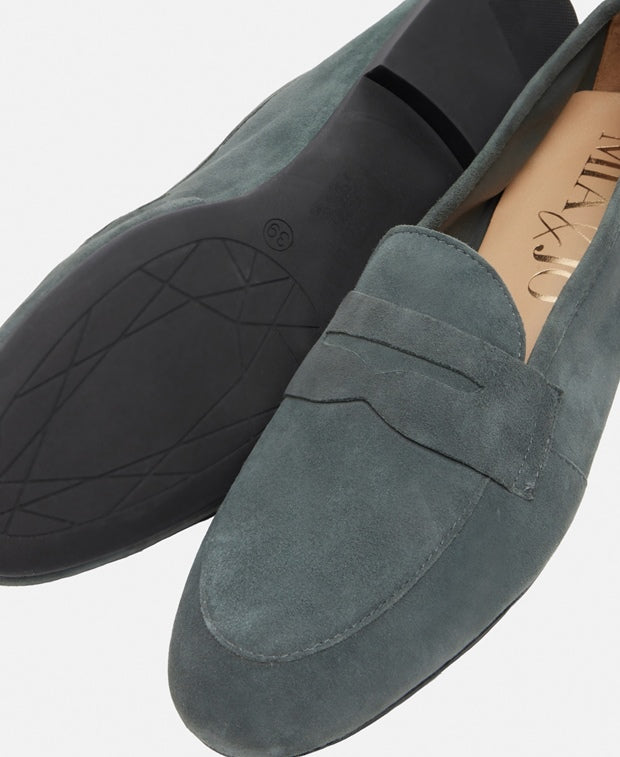 Loafer