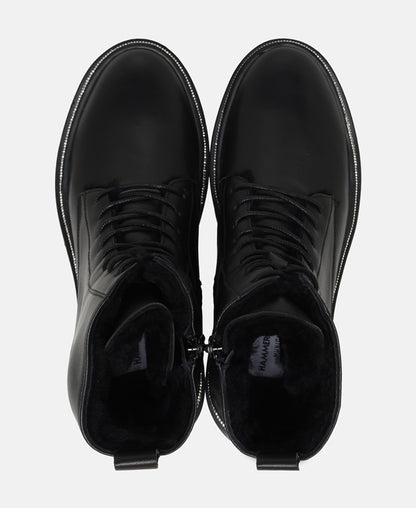 Schnürstiefeletten