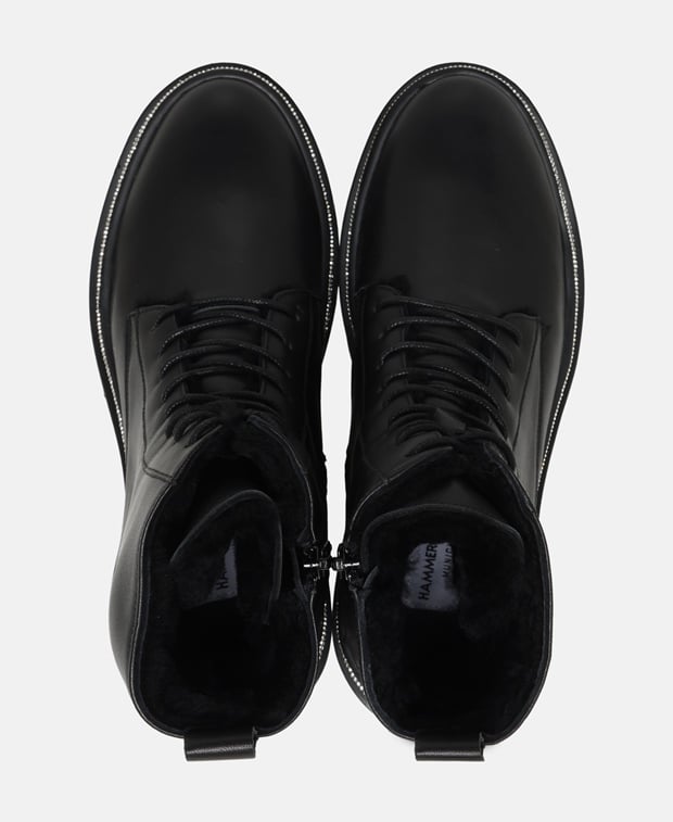 Schnürstiefeletten