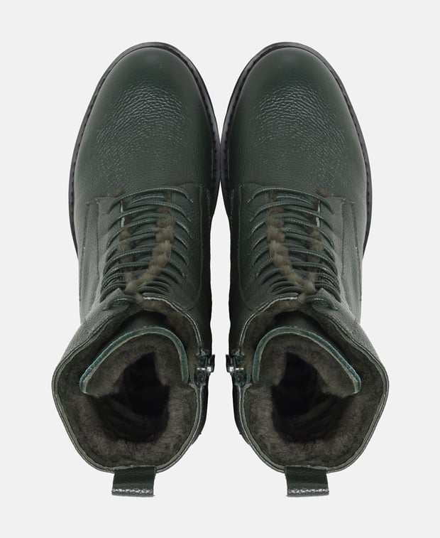 Schnürstiefeletten