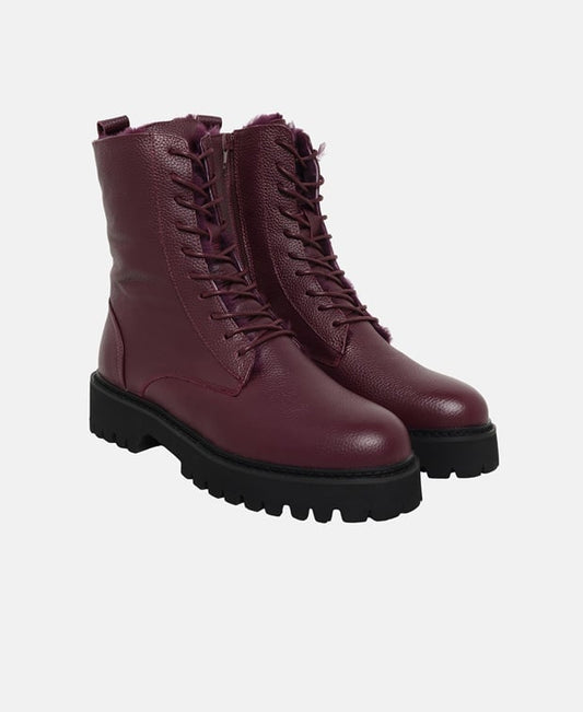 Schnürstiefeletten