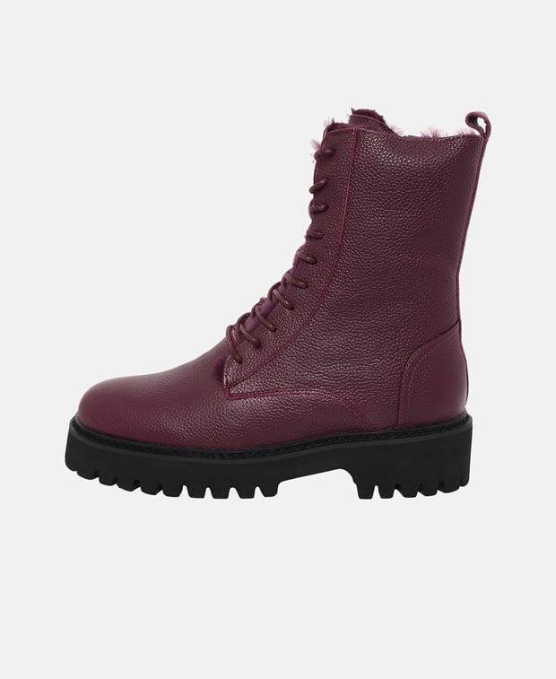Schnürstiefeletten