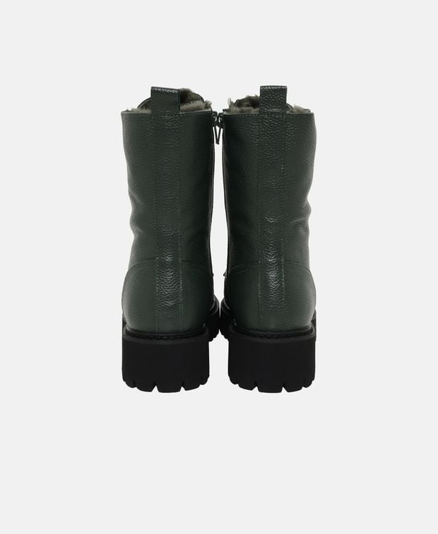 Schnürstiefeletten