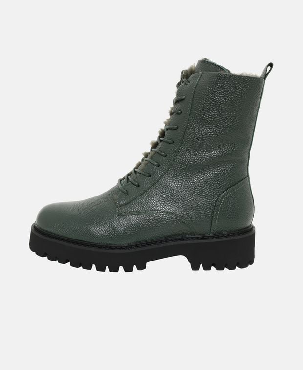 Schnürstiefeletten