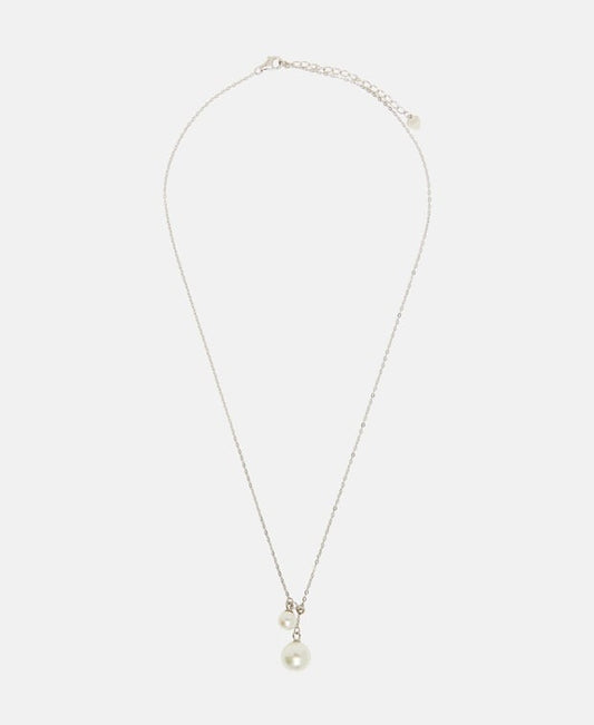 Halskette mit Anhänger