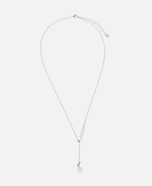 Halskette mit Anhänger