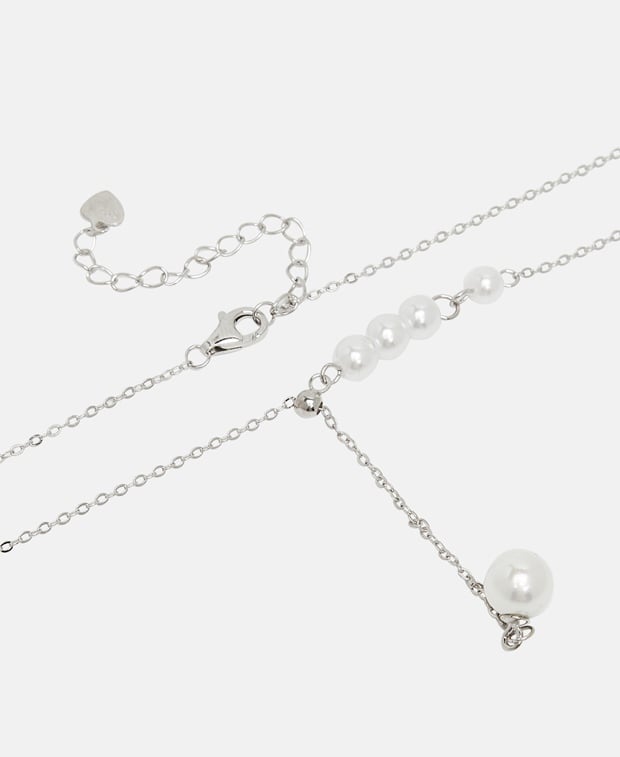 Halskette mit Anhänger