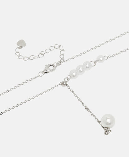 Halskette mit Anhänger