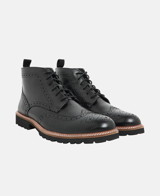 Schnürboots