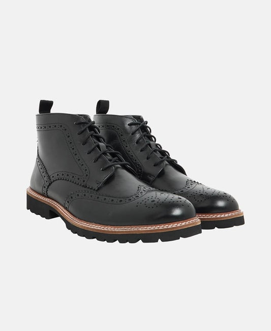 Schnürboots