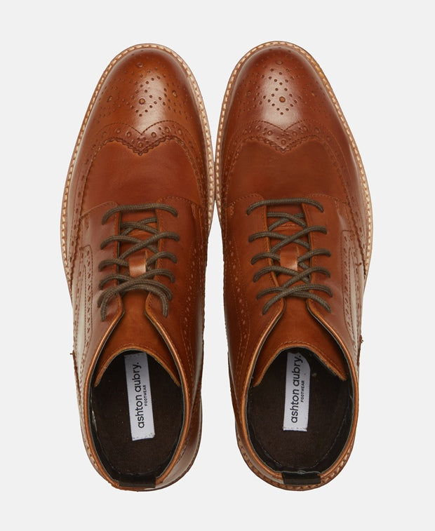 Schnürboots