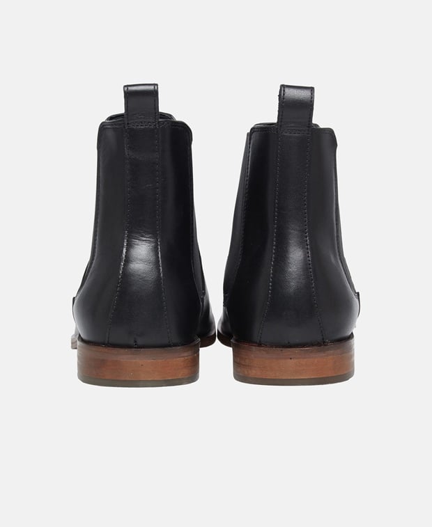 Chelsea Boots