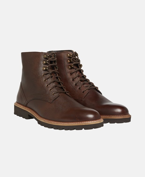 Schnürstiefeletten