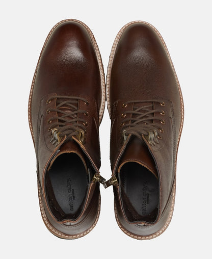 Schnürstiefeletten