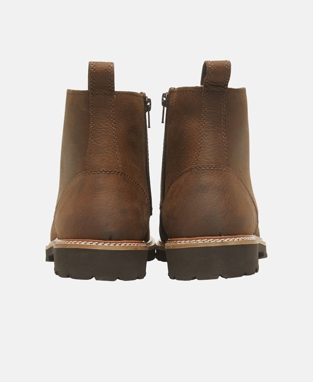 Schnürstiefeletten