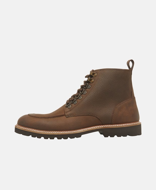 Schnürstiefeletten