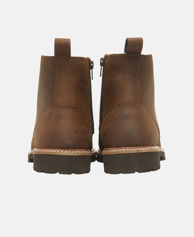 Schnürstiefeletten
