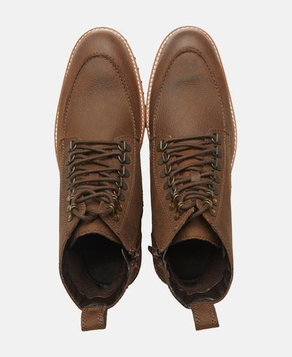 Schnürstiefeletten