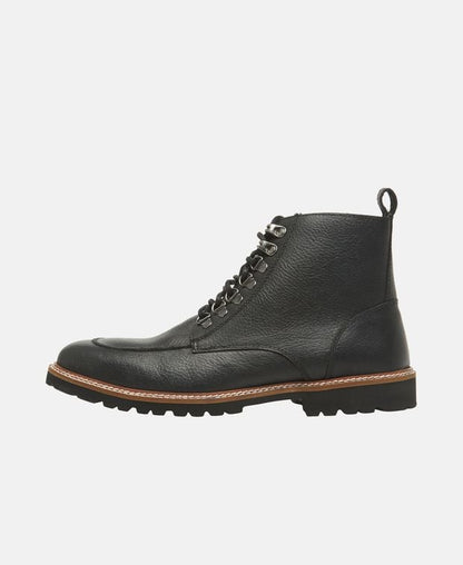 Schnürstiefeletten