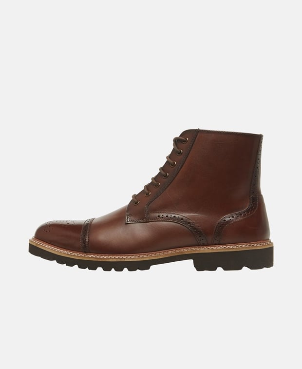 Schnürstiefeletten