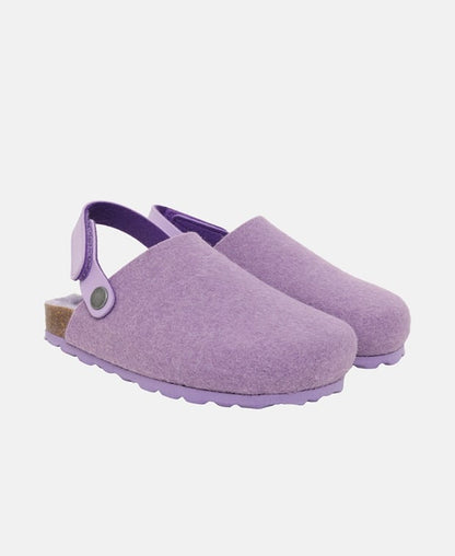 Clogs