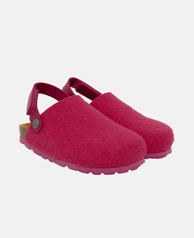 Clogs