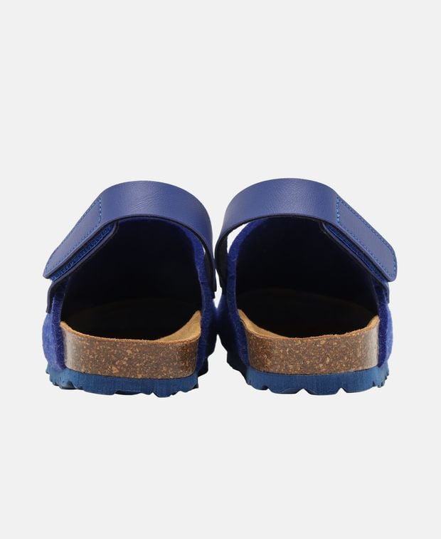 Clogs