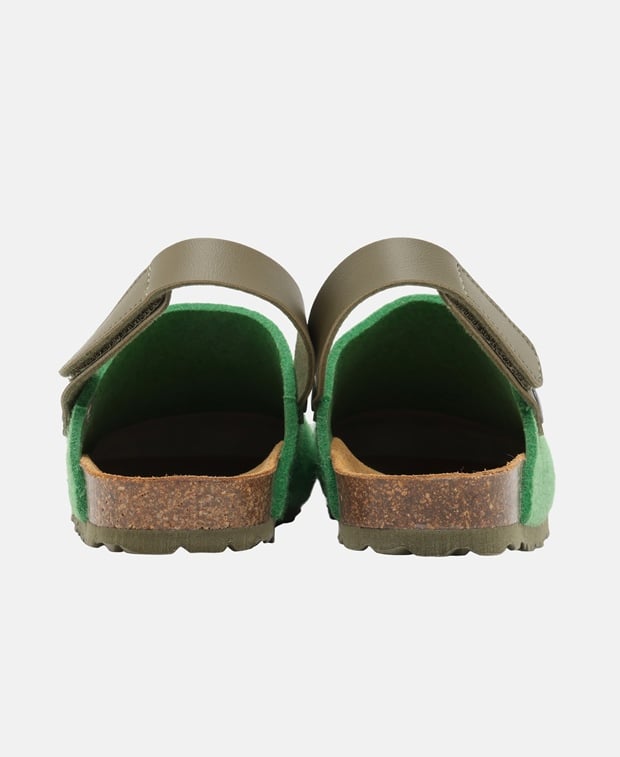 Clogs