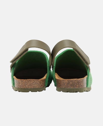 Clogs