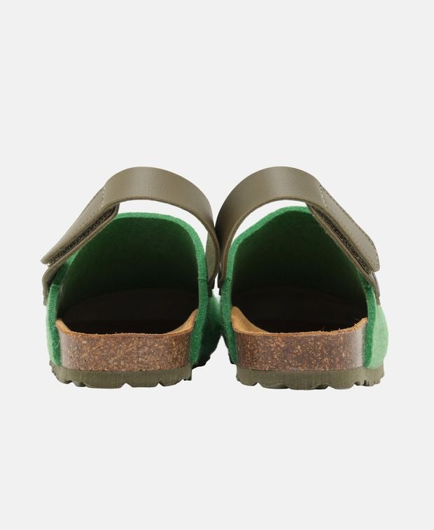 Clogs