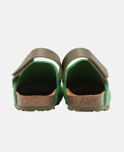 Clogs