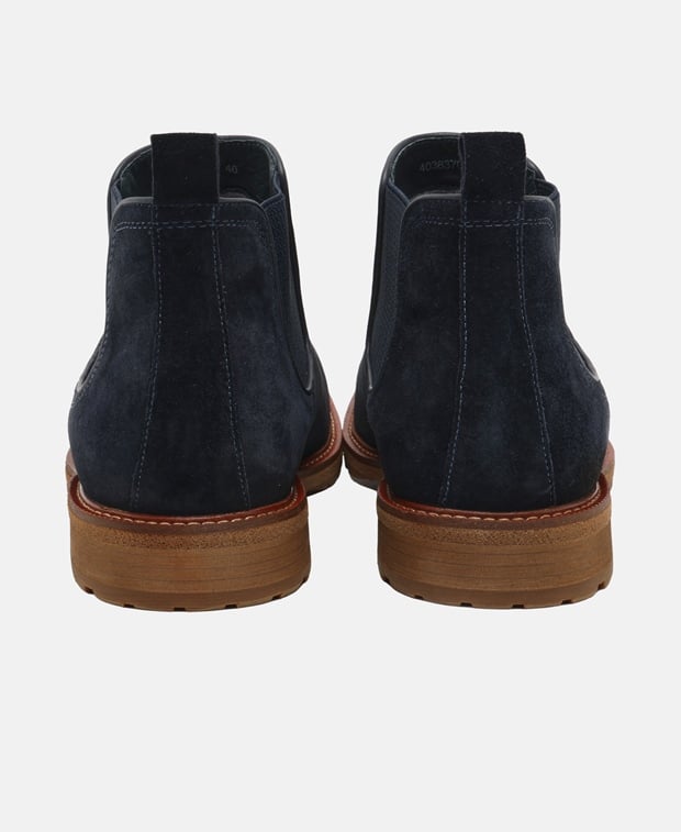 Chelsea Boots