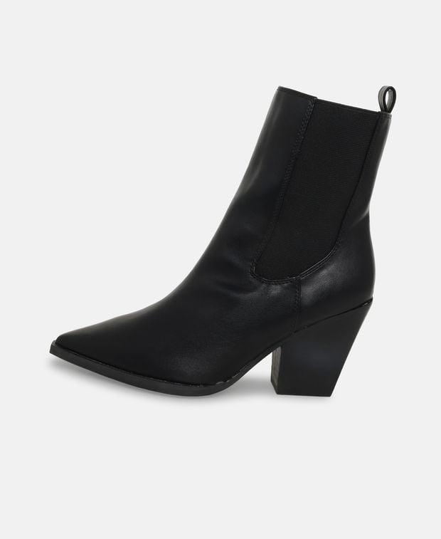 Chelsea Boots